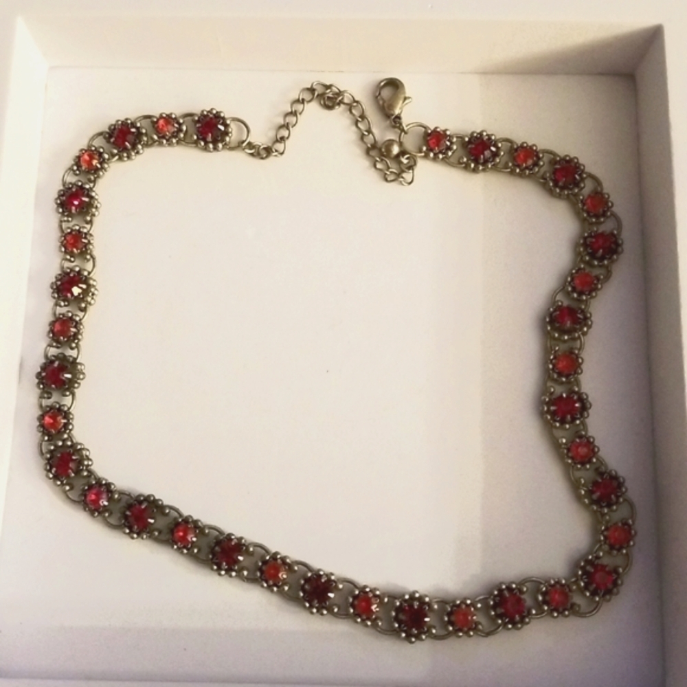 Red Glass Gems Ruby Like Choker Necklace